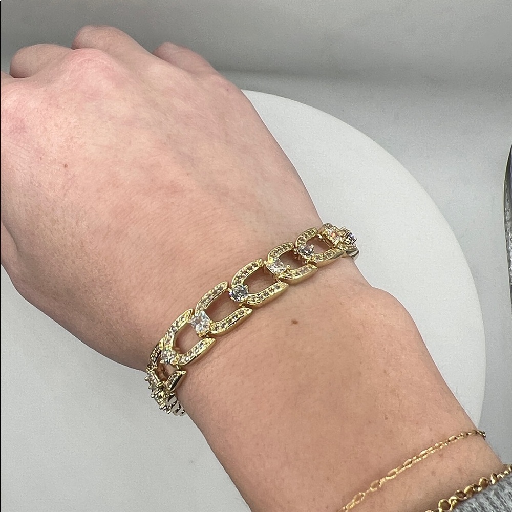 02. 14k Gold Plated over Stainless Steel Bracelet 7” - 8” - Picture 2 of 5